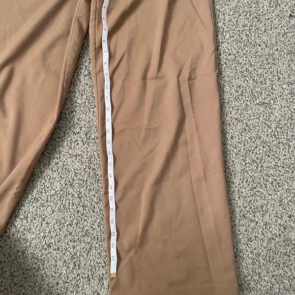 H&M women’s Khaki Chinos - Picture 4 of 7